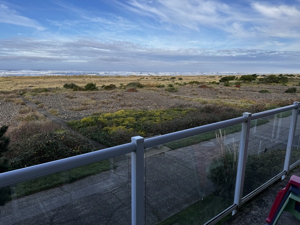 Ocean Front Two Bedroom Suite Photo 10